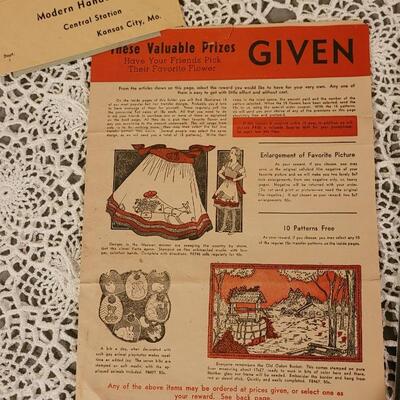 Lot 7: Vintage GIFTS (ideas) Magazine, Birdhouse Ideals and Vintage Advertising GIVEN