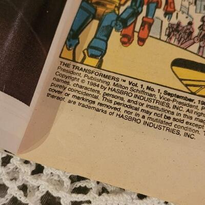Lot 10: Vintage 1984 Marvel TRANSFORMERS Vol. 1 No. 1 Limited Series Comic Book
