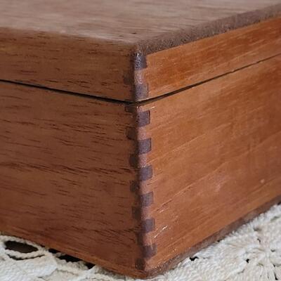Lot 42: Vintage Wood Roberts Cigar Box with Latch