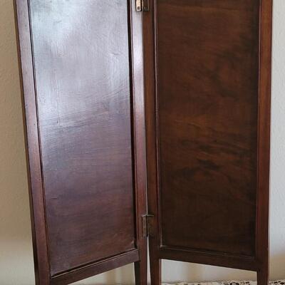 Lot 44: Small Vintage Folding Screen