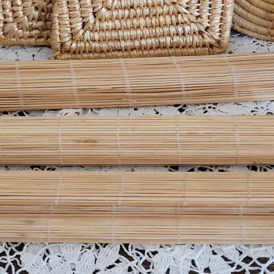 Lot 55: Kitchen Lot-  Hot Pads, Decorative Oil, Flower Bowls and 3 Placemats