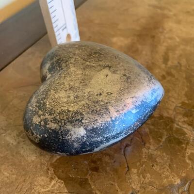 Heart paperweight