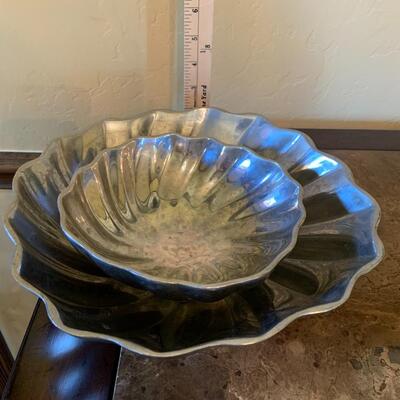 Wilton Armetale Pair Pewter Eddy Bowls