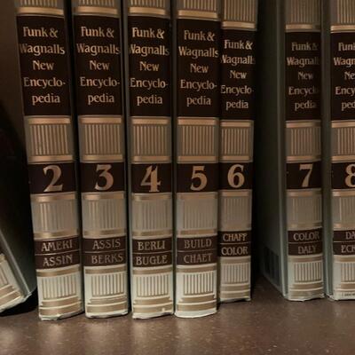 Vintage Funk and Wagnalls Encyclopedia Set