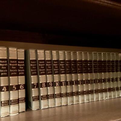 Vintage Funk and Wagnalls Encyclopedia Set