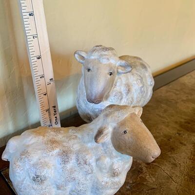 Lamb figurines