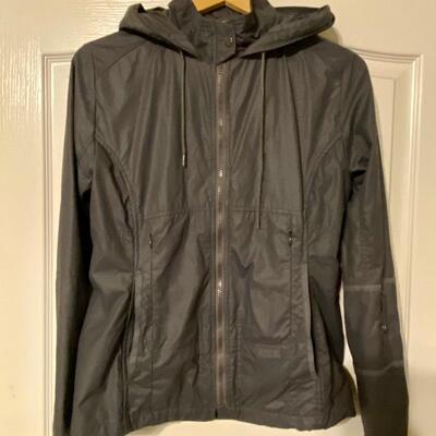 Women's Title Nine Rain Jacket with Hood - Size S