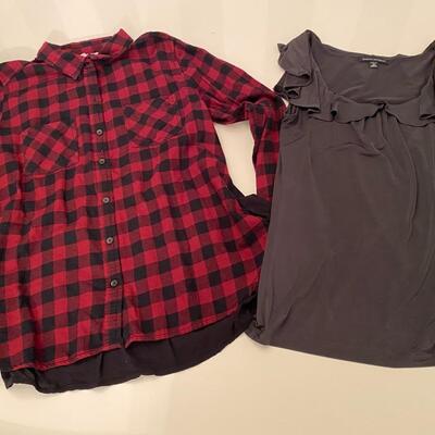 Variety of 13 Women's Tops and Cardigans - Size S