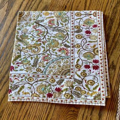 Set of 6 Placemats and 6 Cloth Napkins