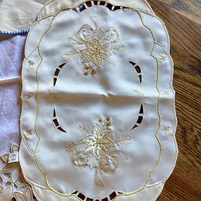 Bundle of Embroidered Vintage Linens