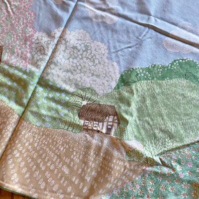 61" Round Tablecloth