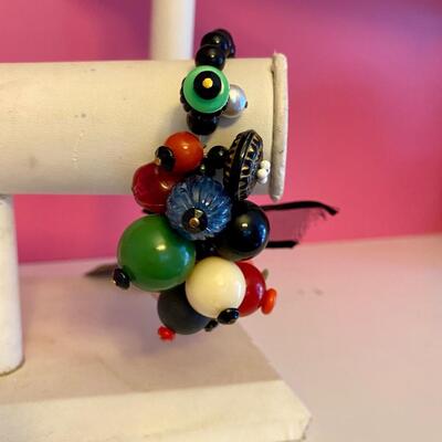 Beaded Bracelet with Colorful Bead Charms and Elastic Band