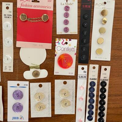 Lot 8 - Vintage Carded Buttons