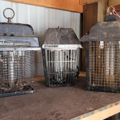 Lot 85: (3) Vintage Bug Zapper Patio Insect Assasinators
