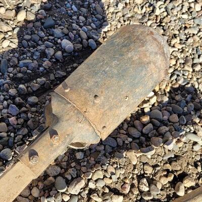 Lot 115: (2) Vintage Post Hole Diggers Farm Garden