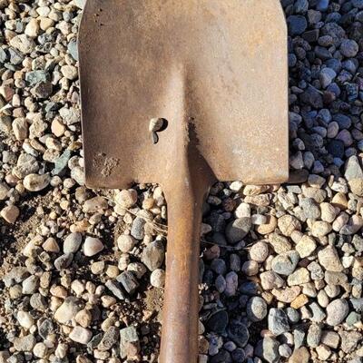 Lot 121: (2) Vintage Wood Handle Shovels Farm Farden