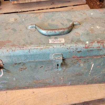 Lot 124: Vintage M 245 Graphic Toolbox Blue Metal w/ Insert