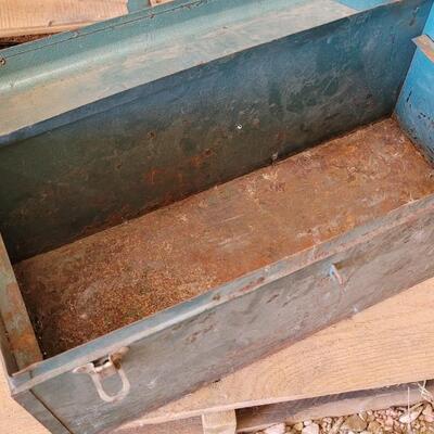 Lot 124: Vintage M 245 Graphic Toolbox Blue Metal w/ Insert