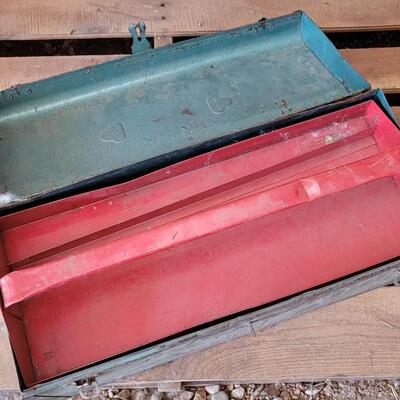 Lot 124: Vintage M 245 Graphic Toolbox Blue Metal w/ Insert