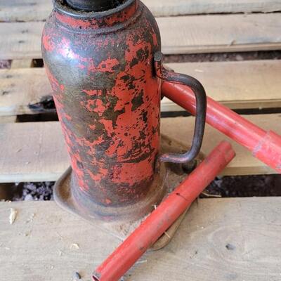 Lot 127: Vintage Red Automotive Pump Jack