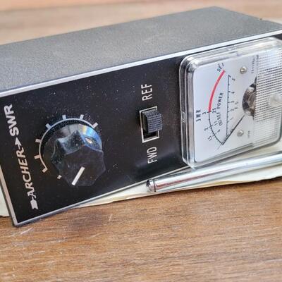 Lot 131: Vintage New in Box UNUSED Standing Wave Bridge and Firld Indicator