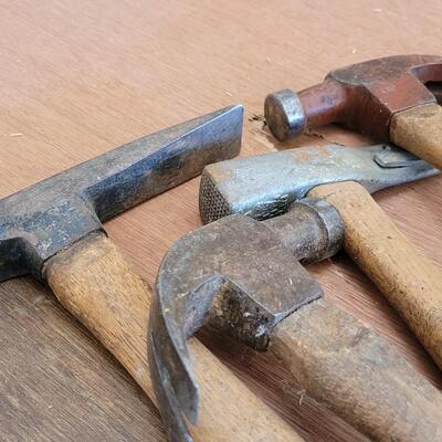 Lot 138: Assortment of (4) Vintage Hammers #2