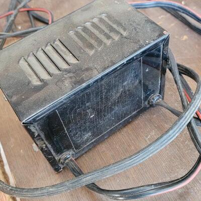 Lot 141: 2 Amp Trickle Battery Charger
