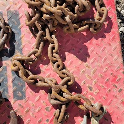 Lot 147: (3) Assorted Heavy Duty Chains w/ Hooks #2