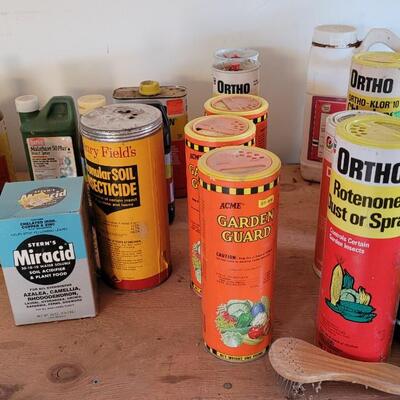 Lot 155: Large Bundle of Garden Chemicals and Grow #1