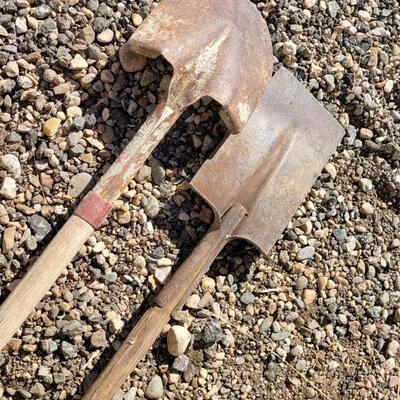 Lot 159: (2) Vintage Wooden Handle Shovels