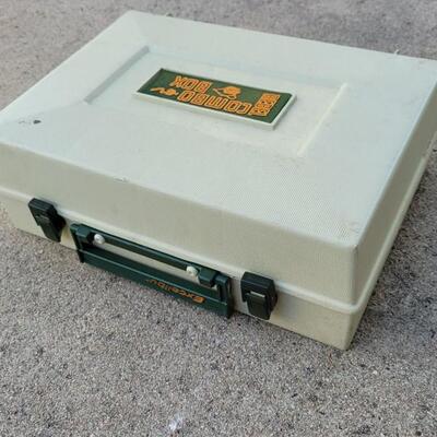 Lot 164: Fishing Tacklebox w/ Accessories Inside