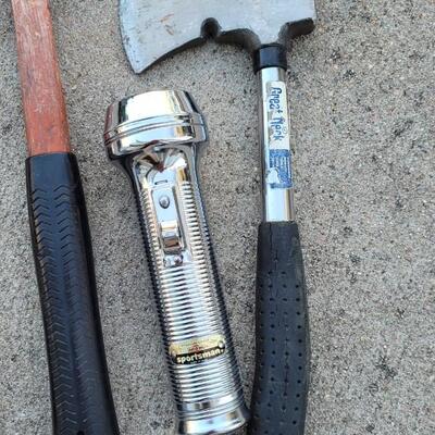 Lot 169: Assorted Vintage Tool Bundle feat. FLASHLIGHT