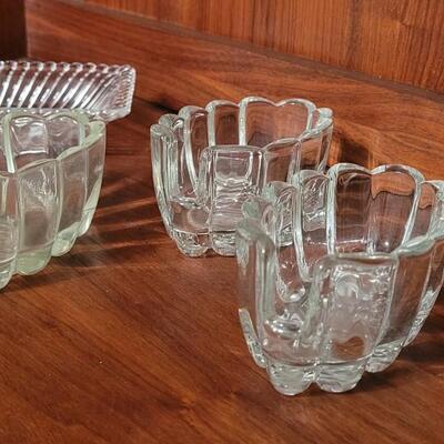 Lot 59: Glass Medium Rectangle Platter and 3 Princess House Spoon Rests