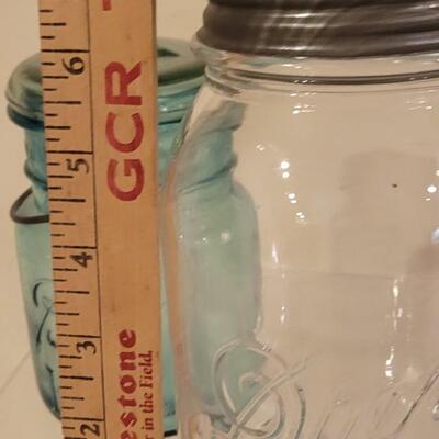 Lot 78: Vintage (2) Blue (1) Drey Clear Ball Jars and (2) Green (1) Blue Insulators