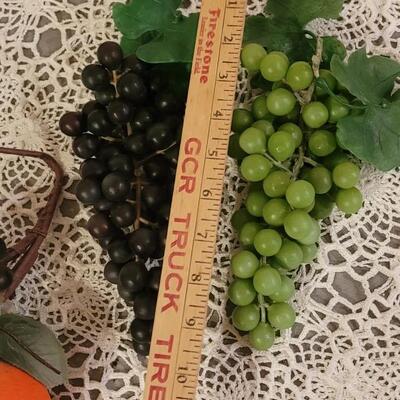 Lot 81: Vintage Grapes and Fruit Swags