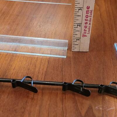 Lot 90: (4) Clip On Displays and Clear Acrylic Displays (2) Tall (2) Small