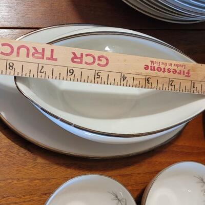 Lot 105: Noritake 'Silverdale' China Set (white with Silver Rim)