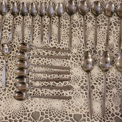 Lot 107: Mid Century Modern Sohnaco Stainless Flatware Set and storage box