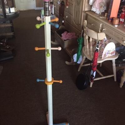 Childs Clothes Rack