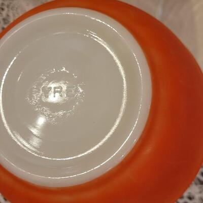 Lot 120: Pyrex Casserole Dishes, Pie Plate and Bowl Lot