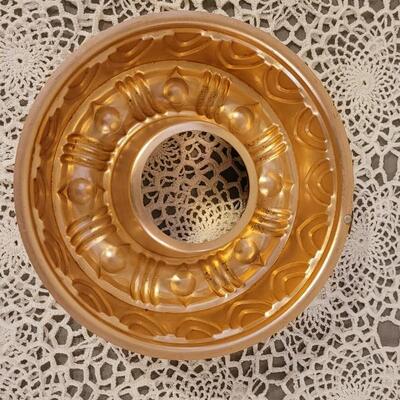 Lot 124: Copper Bundt Pan