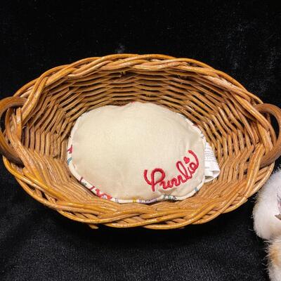 Muffy VanderBear “Purrlie with Cat Basket”
