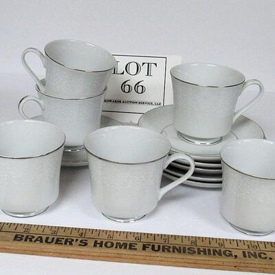 Lot of Six Crown Victoria Lovelace Fine China Cups and Saucers