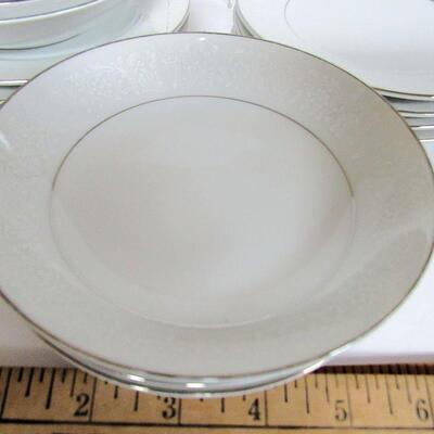 Lot of Crown Victoria Lovelace Fine China: 8 Small Plates, 9 Small Bowls