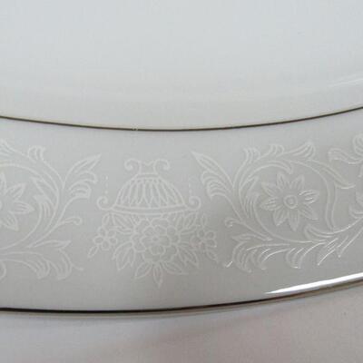 Vintage Crown Victoria Lovelace Fine China Large Platter and Oval Serving Dish