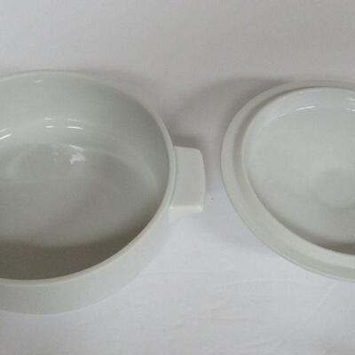 Beautiful Vintage Crown Victoria Lovelace Fine China Small Covered Dish