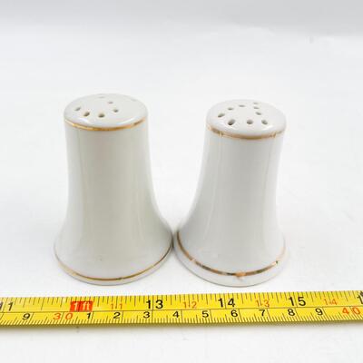 1961 KAYSONS CHINA â€œGOLDEN RHAPSODYâ€ SALT & PEPPER SHAKER SET #2