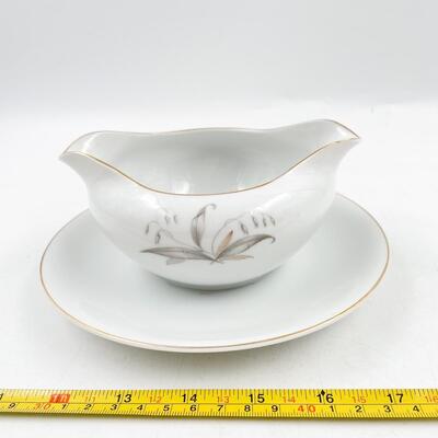 1961 KAYSONS CHINA â€œGOLDEN RHAPSODYâ€ GRAVY BOAT W/ ATTACHED PLATE #2