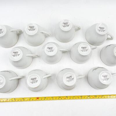 1961 KAYSONS CHINA â€œGOLDEN RHAPSODYâ€ SNACK PLATES (12) & CUPS (12)