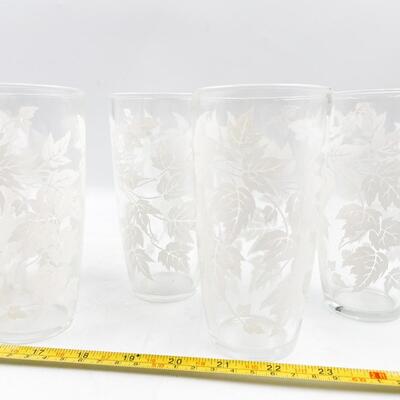 VINTAGE HAZEL-ATLAS ETCHED MAPLE LEAF 6â€ GLASSES (7)